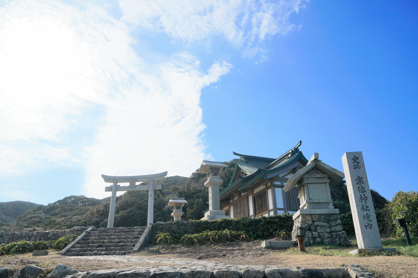 Fukuoka Tour: Sacred Island of Munakata and Heritage Sites!