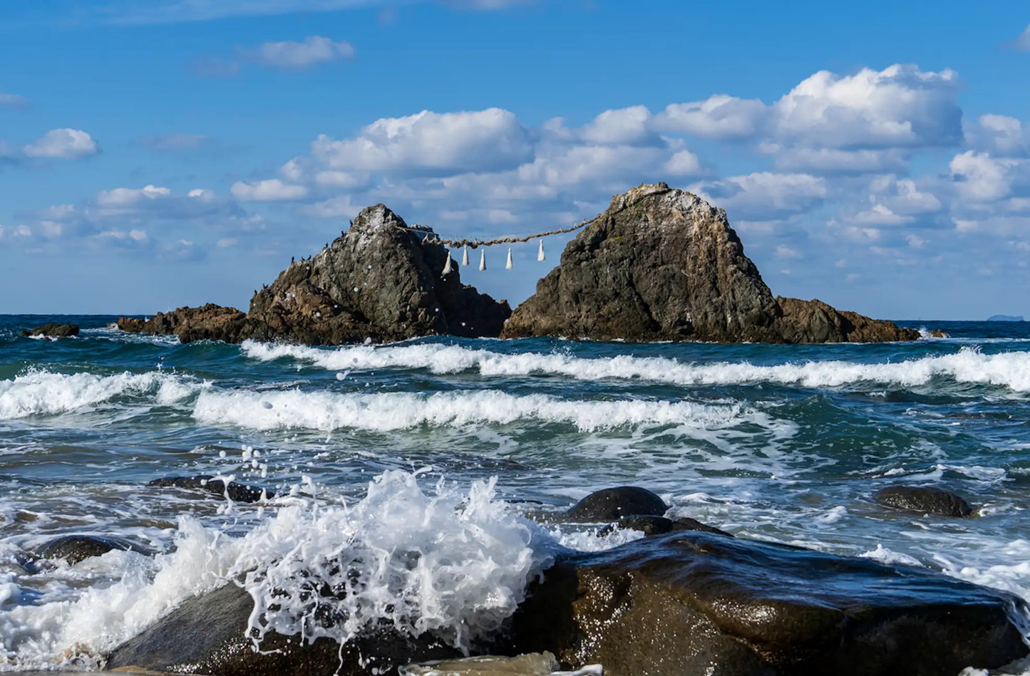 Fukuoka Private Shore Excursion: Itoshima Instagrammable Spots & Coastal Scenery