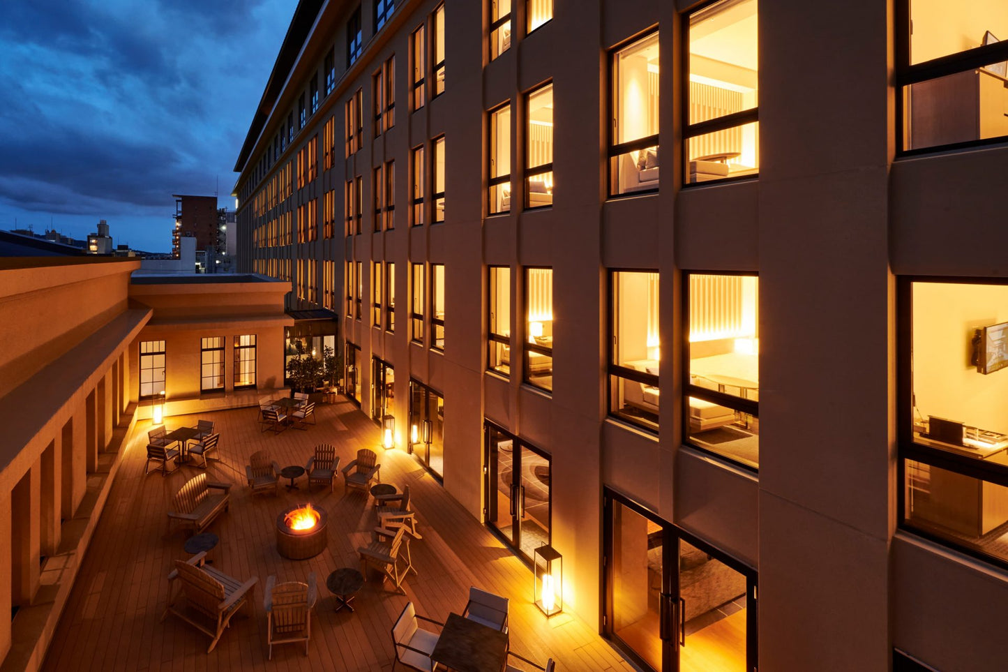 [The Gate Hotel] Premium Shuttle Service