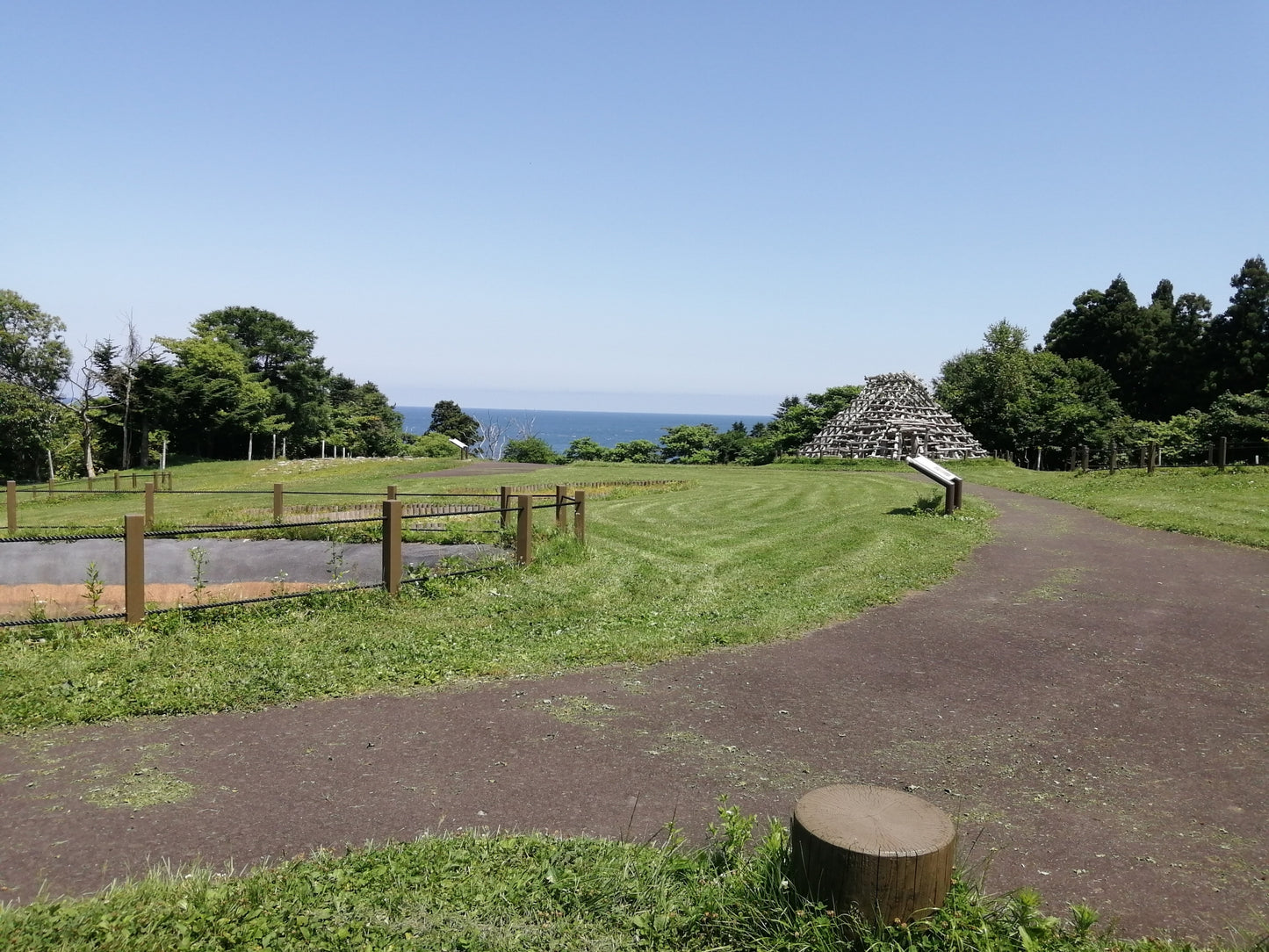 Deep Prehistoric History & Coastal Geysers Private Shore Excursion from Hakodate Port：7-Hour