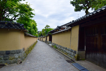 Kanazawa Feudal Capital Highlights (Kenrokuen & Higashi Chaya) [7-hour]