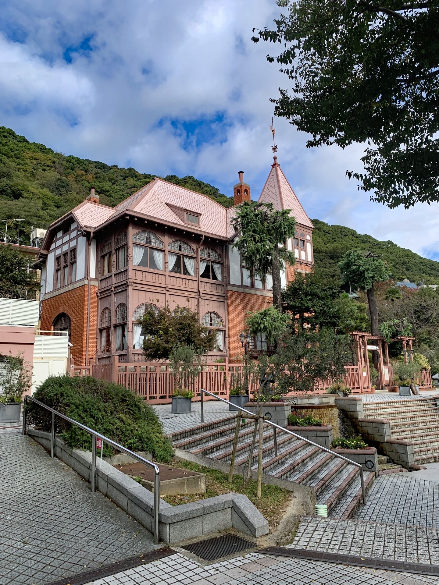 Discover the Charm of Kobe: A 4-Hour Taxi Tour from Port