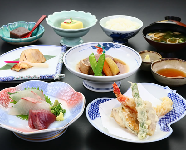 시즈오카 공항 · 시마다시 호텔 · 골프장 송영 서비스