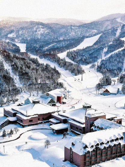 New Chitose Airport (CTS) to Kiroro